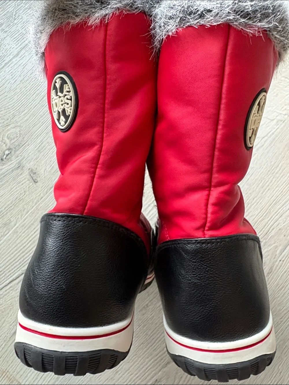 ❄️ Totes Adele Red Snow Rain Boots. Size 7